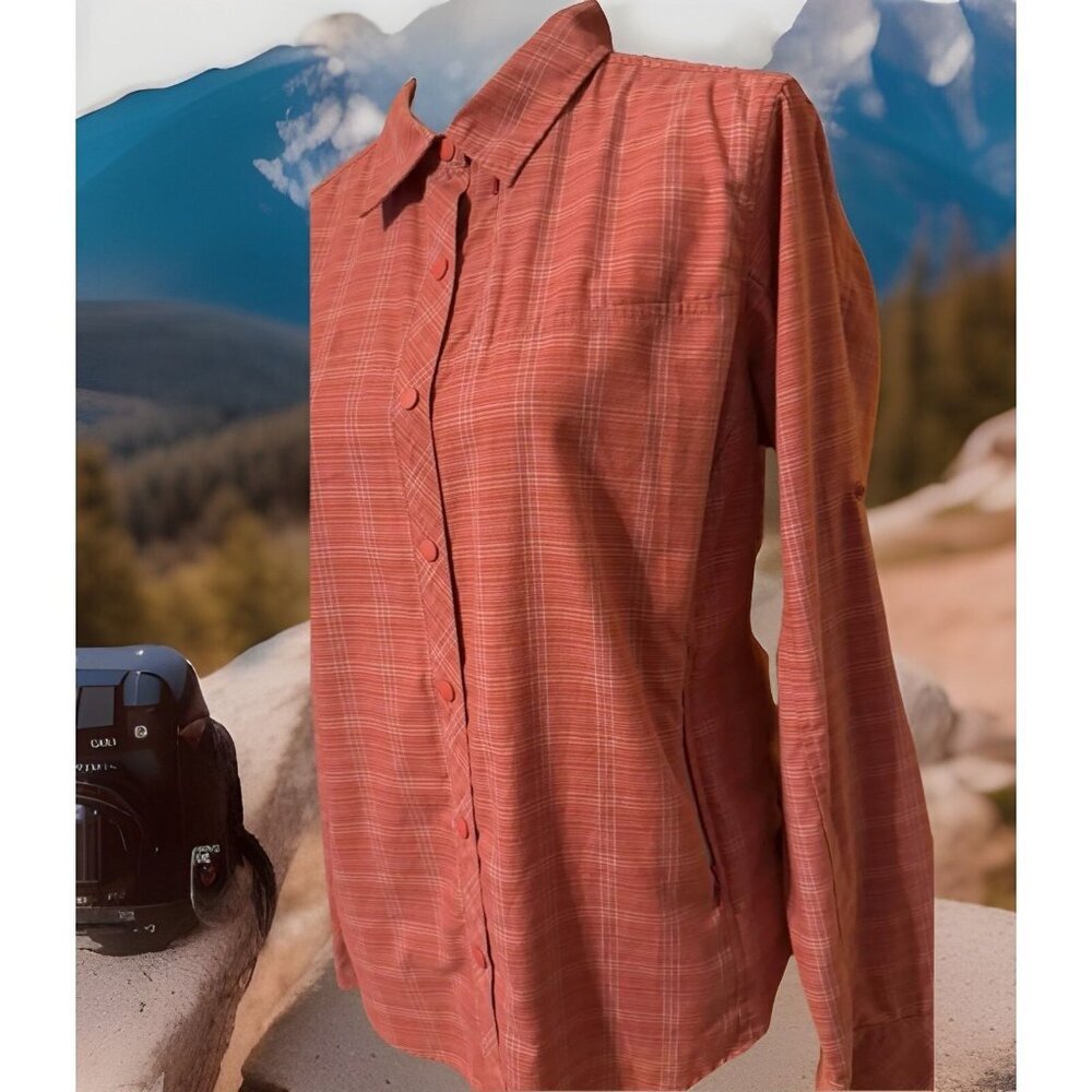 Patagonia Women's‎ SZ 14 Shirt Lightweight Long Sleeve Zip Pockets Trails Sporty